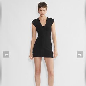 Aritzia Ten Flicker Dress • Black • Size Large • NWT